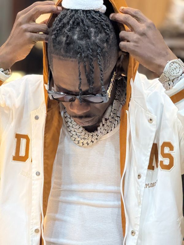SHATTA WALE – SO ME, SO REAL