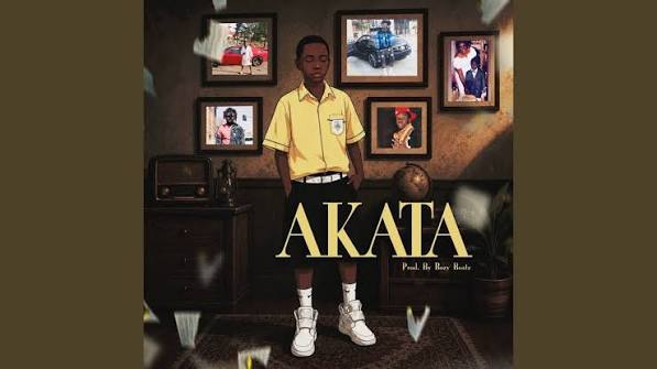 Showbezzy – Akata