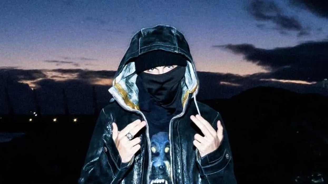 Esdeekid – Canine (Album)